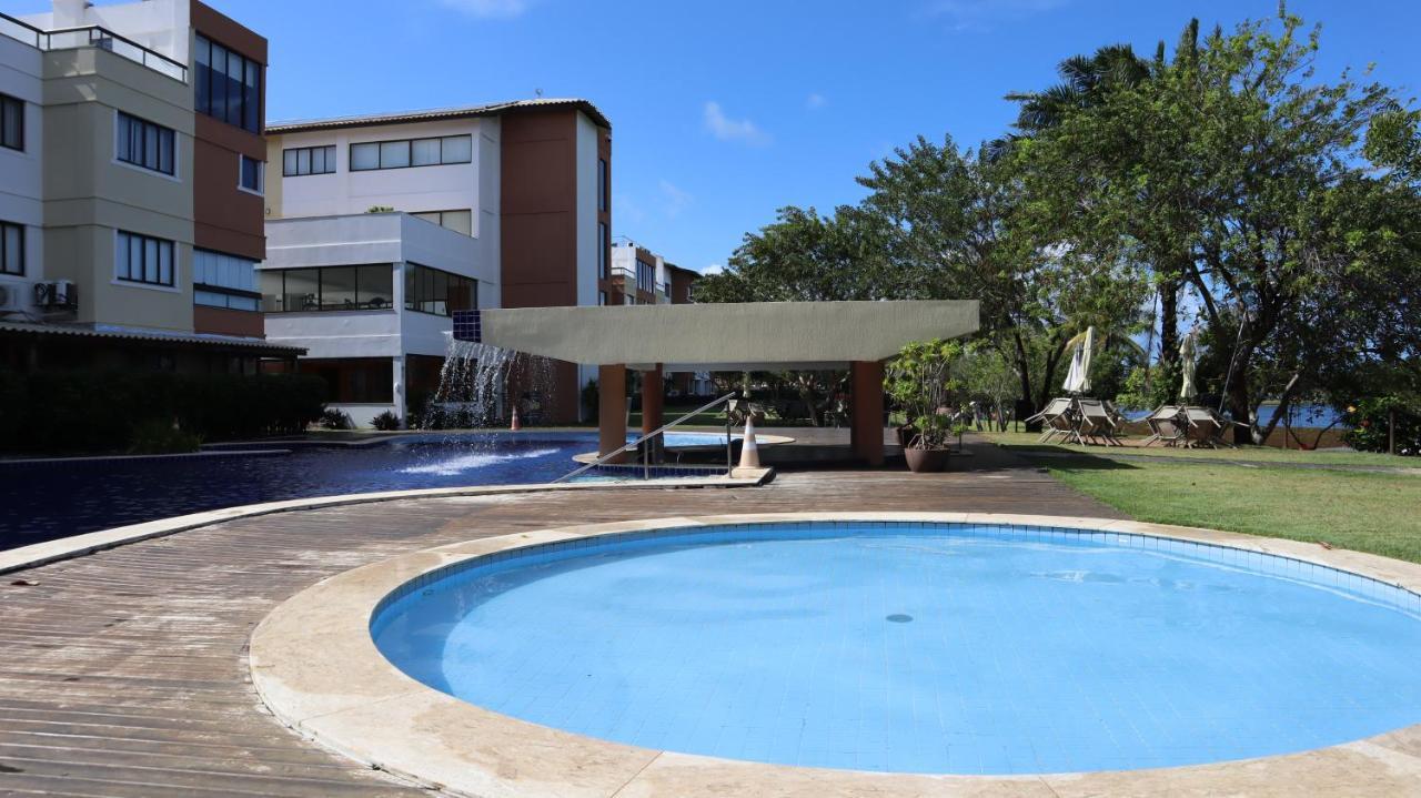 Apartamento Espetacular Na Melhor Praia Da Bahia, Guarajuba E Uma Das Unicas Praias Com Selo Azul Do Brasil -Luxo, Lazer, Diversao E Tranquilidade! Projetado Para Que Voce Tenha A Melhor Experiencia Em Hospedagem - Condominio Tipo Resort, O Mais Proc Camaçari المظهر الخارجي الصورة