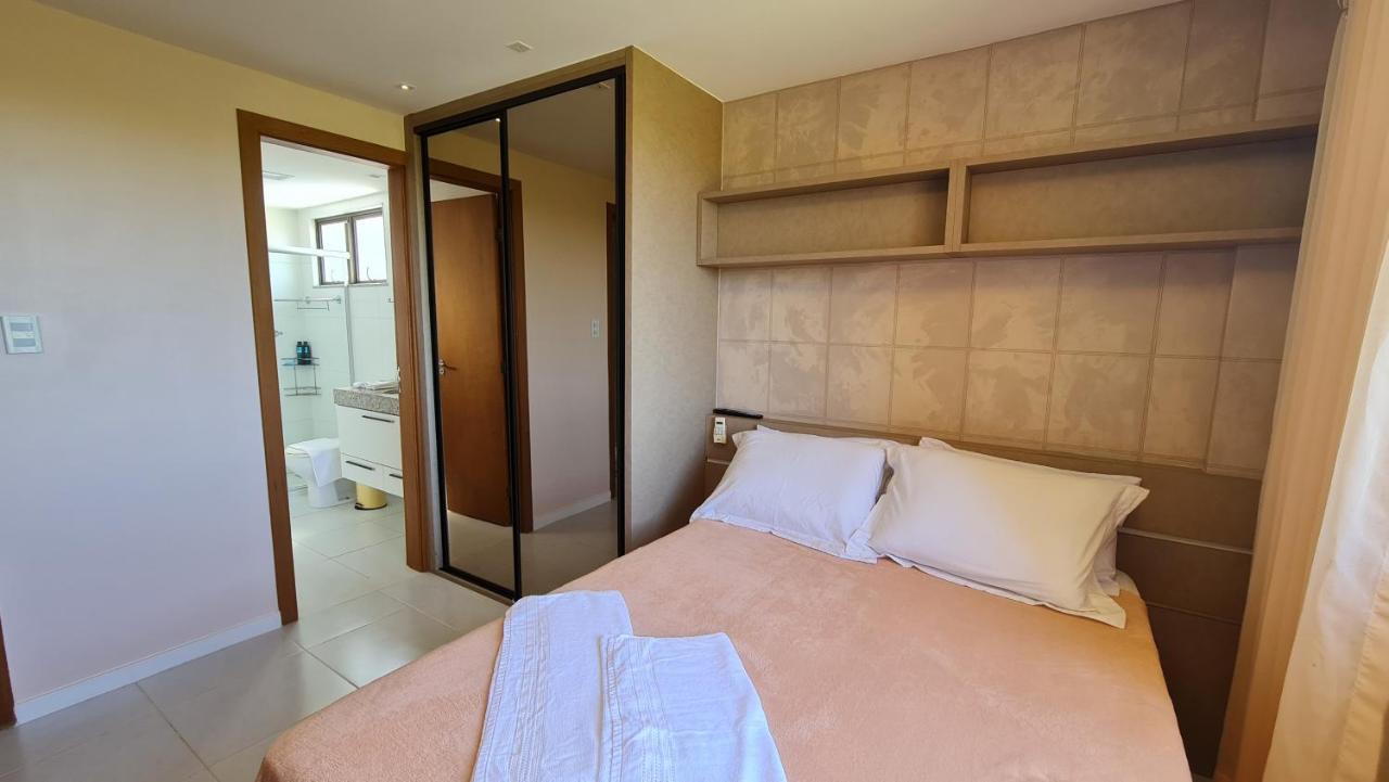 Apartamento Espetacular Na Melhor Praia Da Bahia, Guarajuba E Uma Das Unicas Praias Com Selo Azul Do Brasil -Luxo, Lazer, Diversao E Tranquilidade! Projetado Para Que Voce Tenha A Melhor Experiencia Em Hospedagem - Condominio Tipo Resort, O Mais Proc Camaçari المظهر الخارجي الصورة